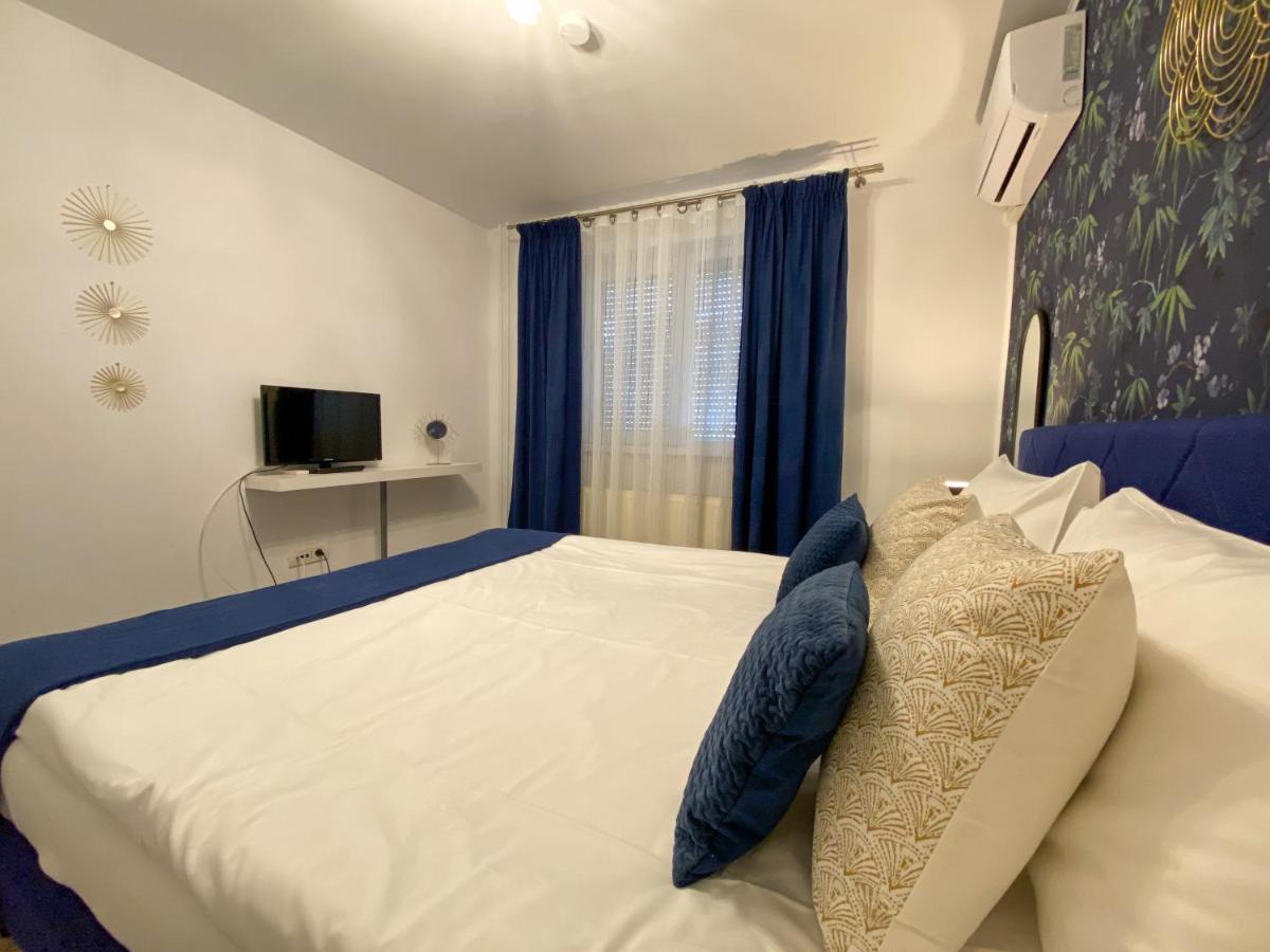 Blue Dream Apartment Timişoara Buitenkant foto