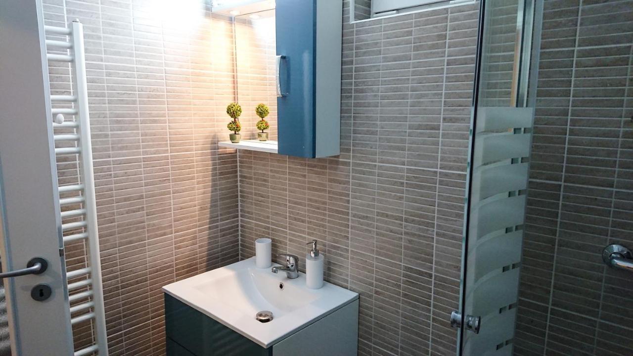 Blue Dream Apartment Timişoara Buitenkant foto